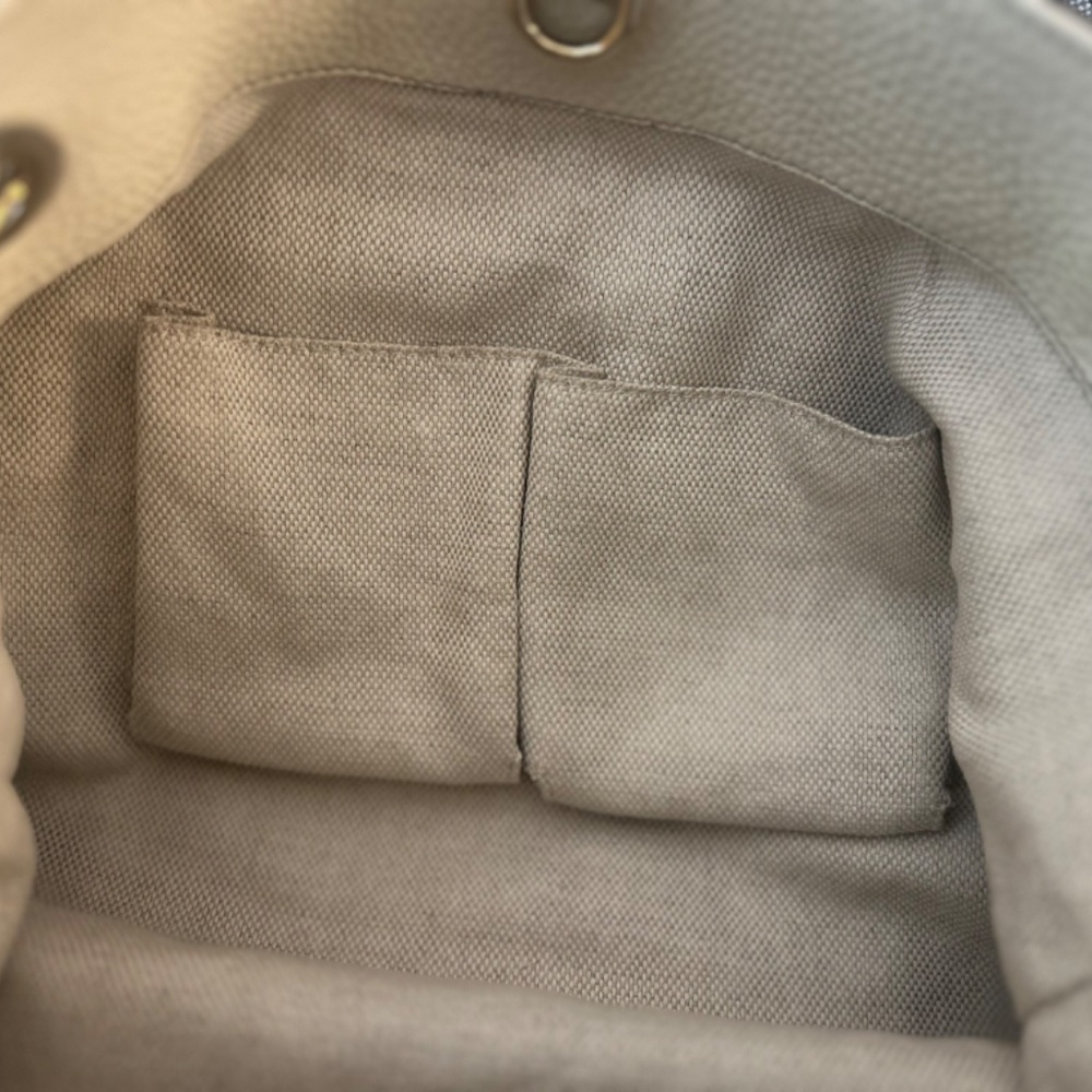 Gucci White Leather Soho Chain Tote - Picture 16 of 16